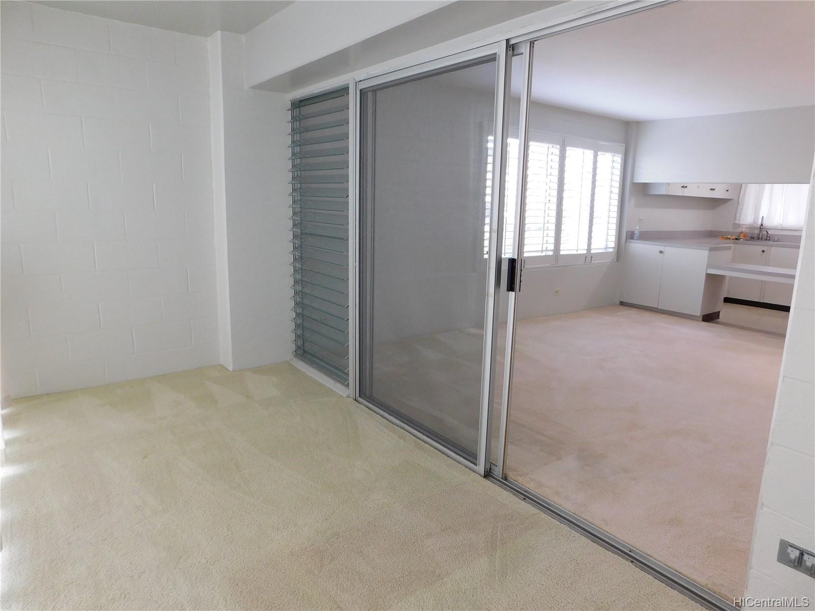 1658 Liholiho Street #201, Honolulu, HI 96822