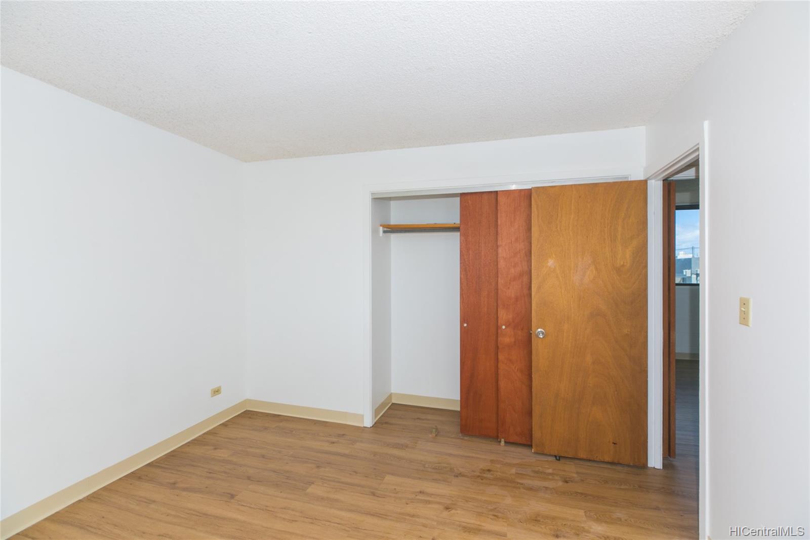 1040 Kinau Street #901, Honolulu, HI 96814