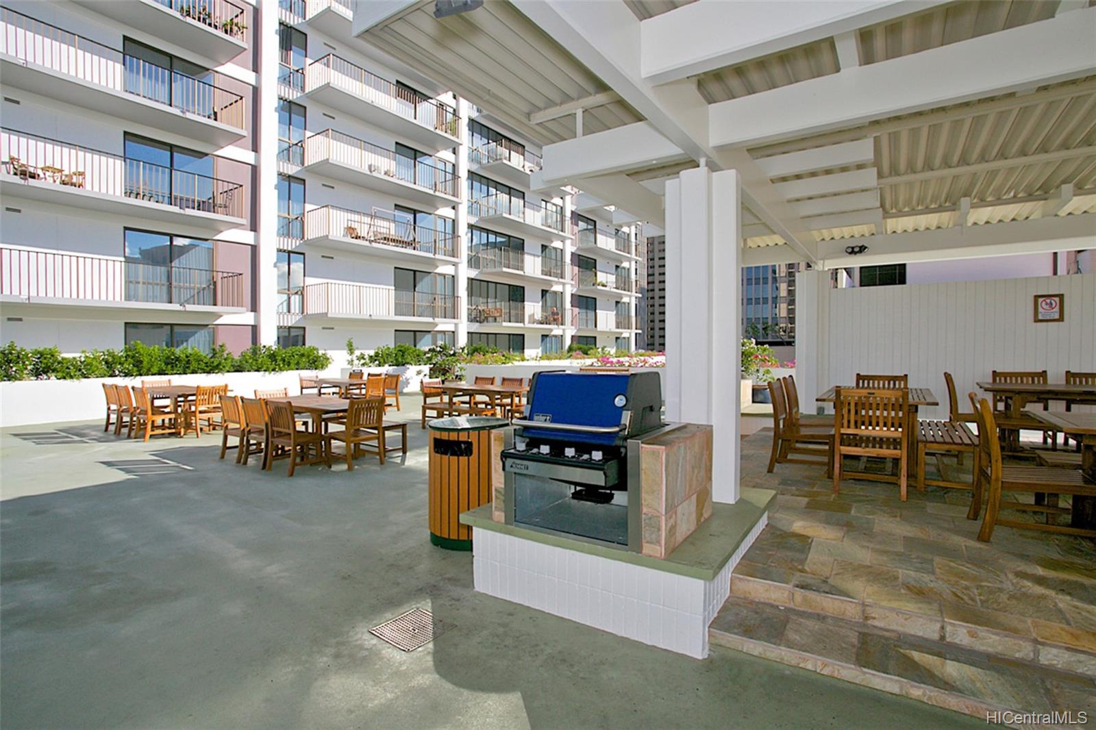 225 Queen Street #10F, Honolulu, HI 96813