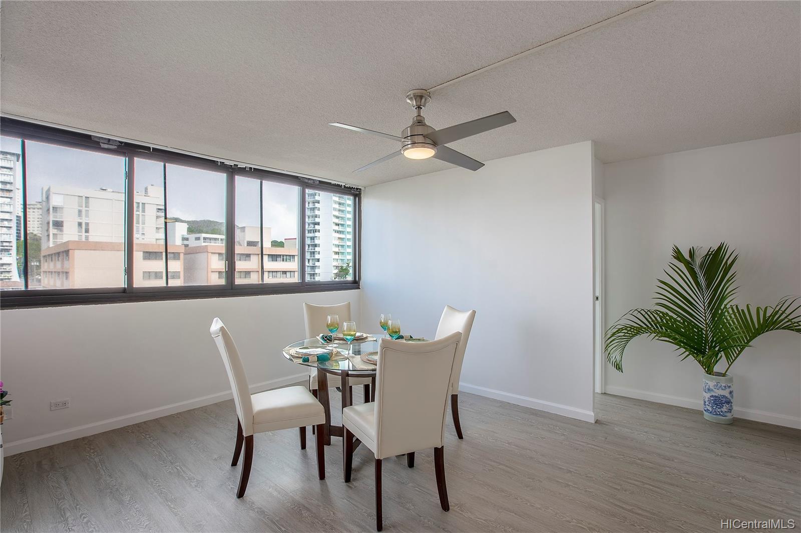 1571 Piikoi Street #601, Honolulu, HI 96822