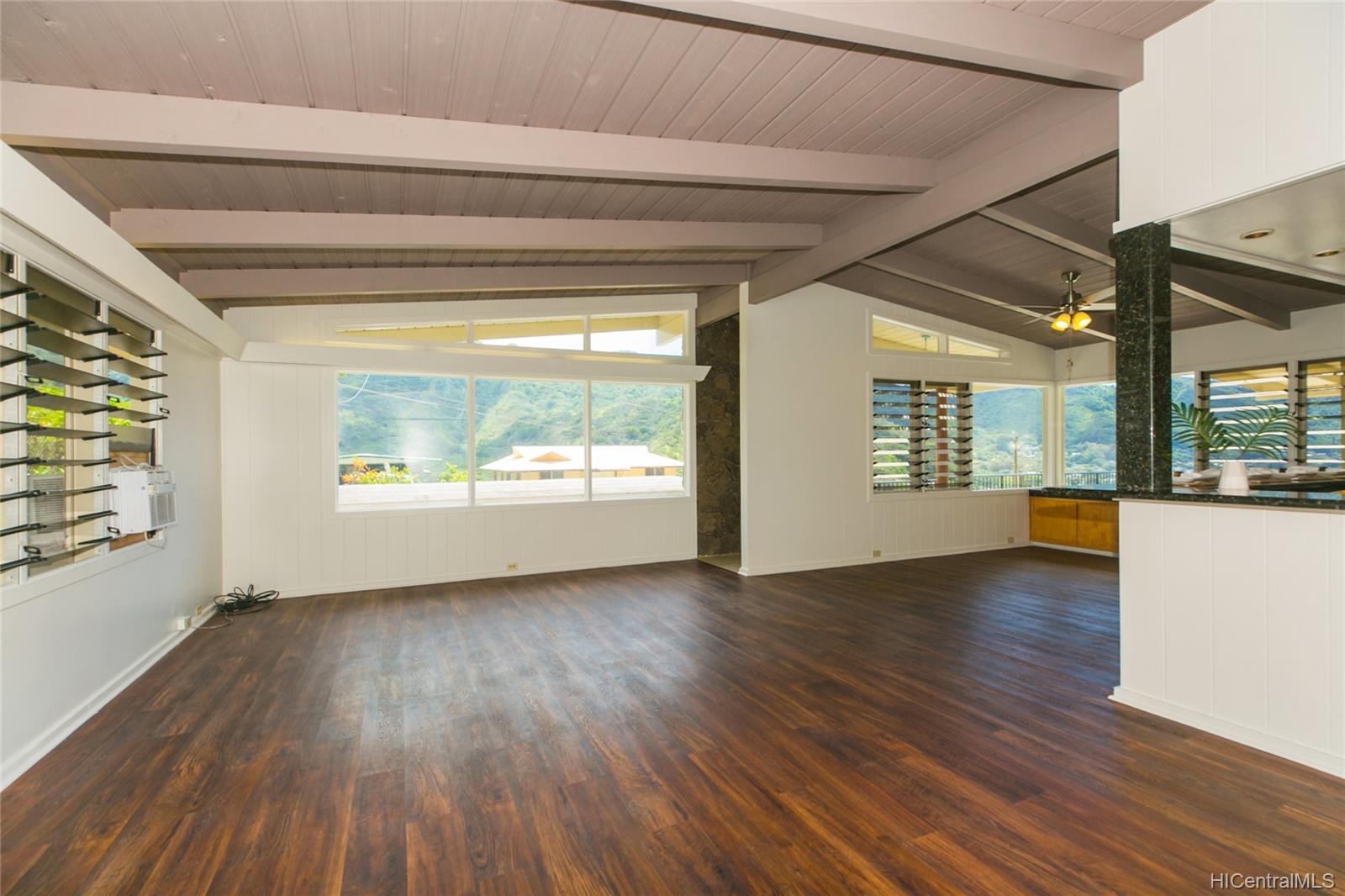 3770 Kumulani Place Honolulu, HI 96822