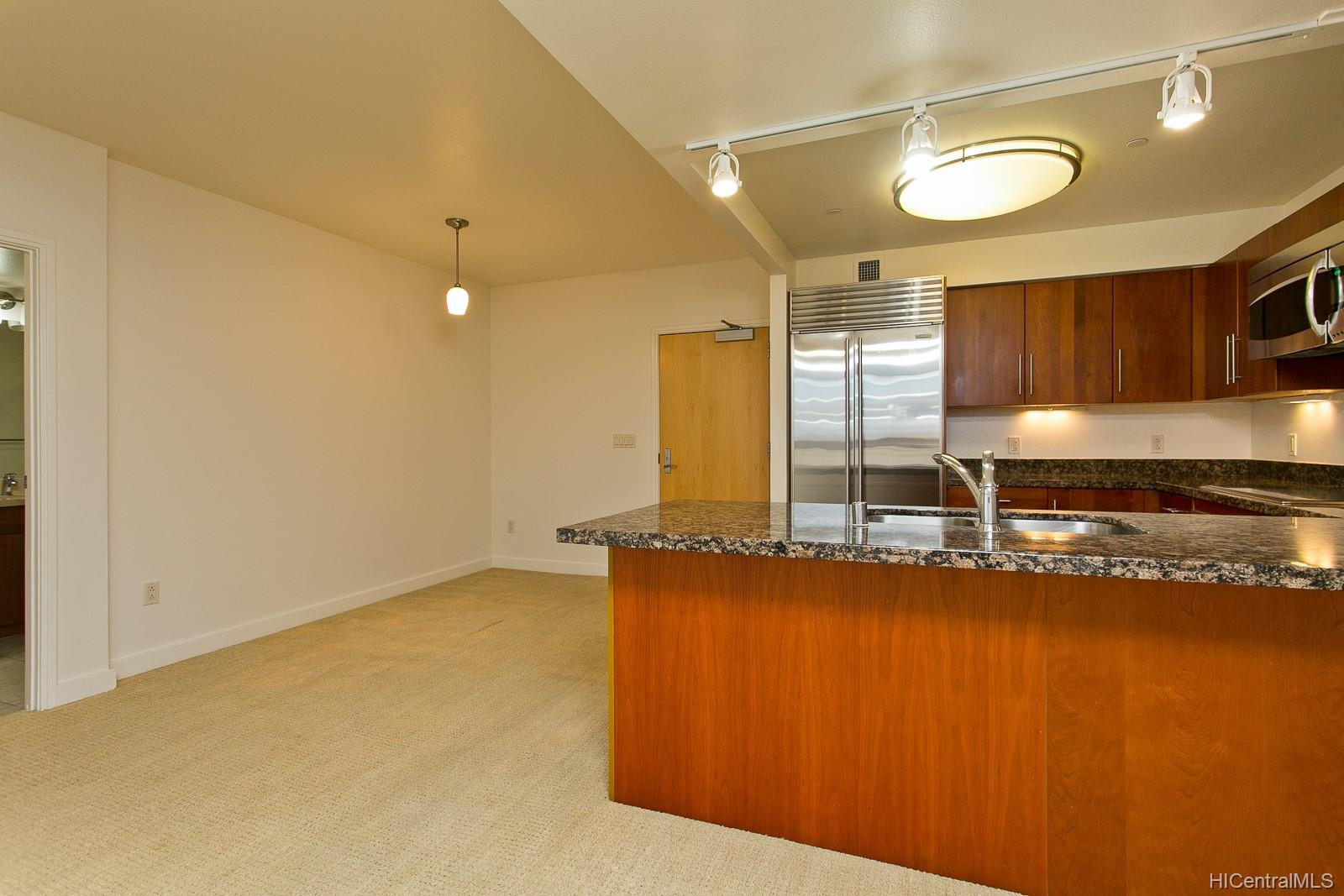 600 Queen Street #3507, Honolulu, HI 96813