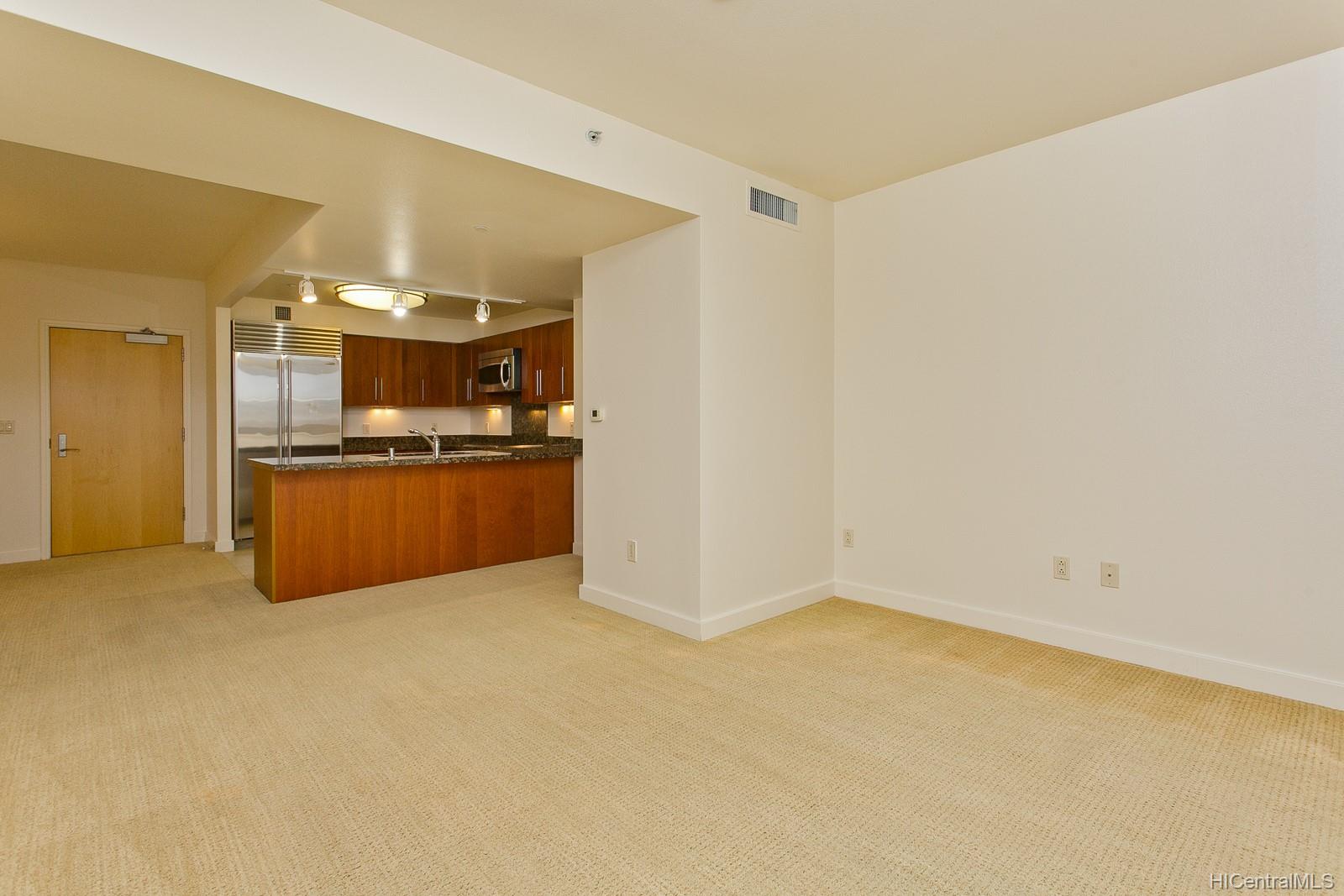 600 Queen Street #3507, Honolulu, HI 96813