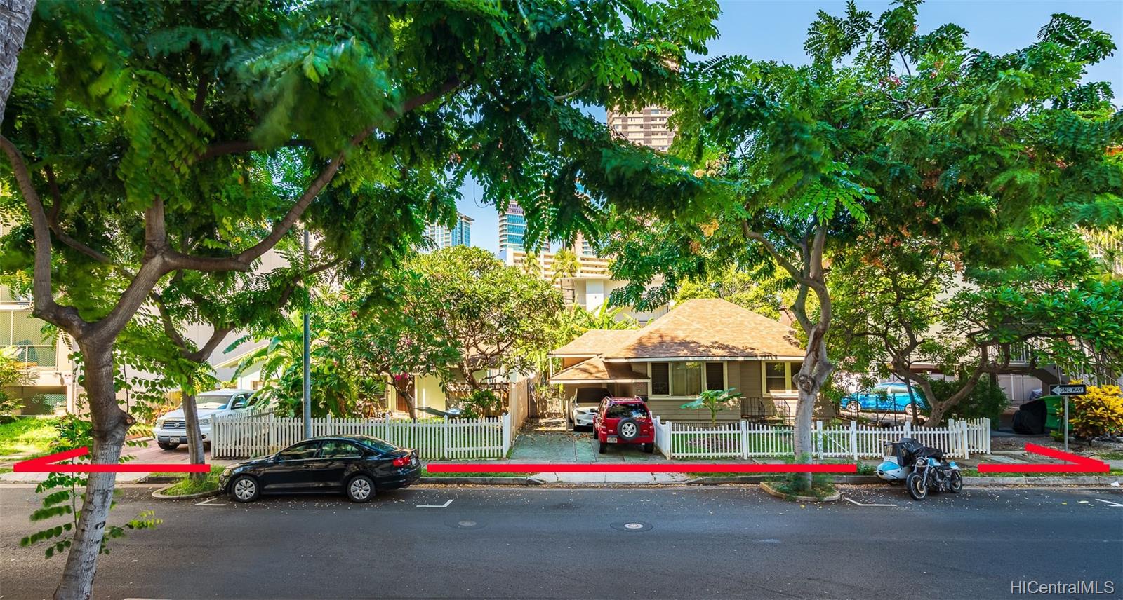 448 Keoniana Street Honolulu, HI 96815