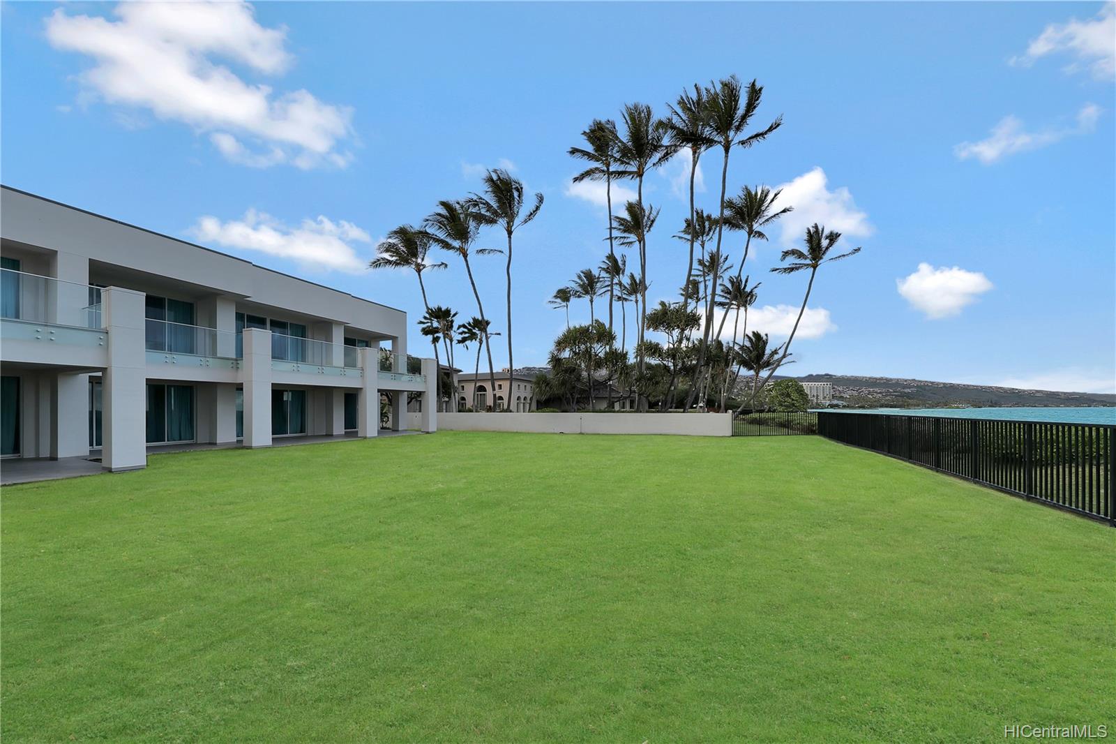 4801 Kahala Avenue #E, Honolulu, HI 96816