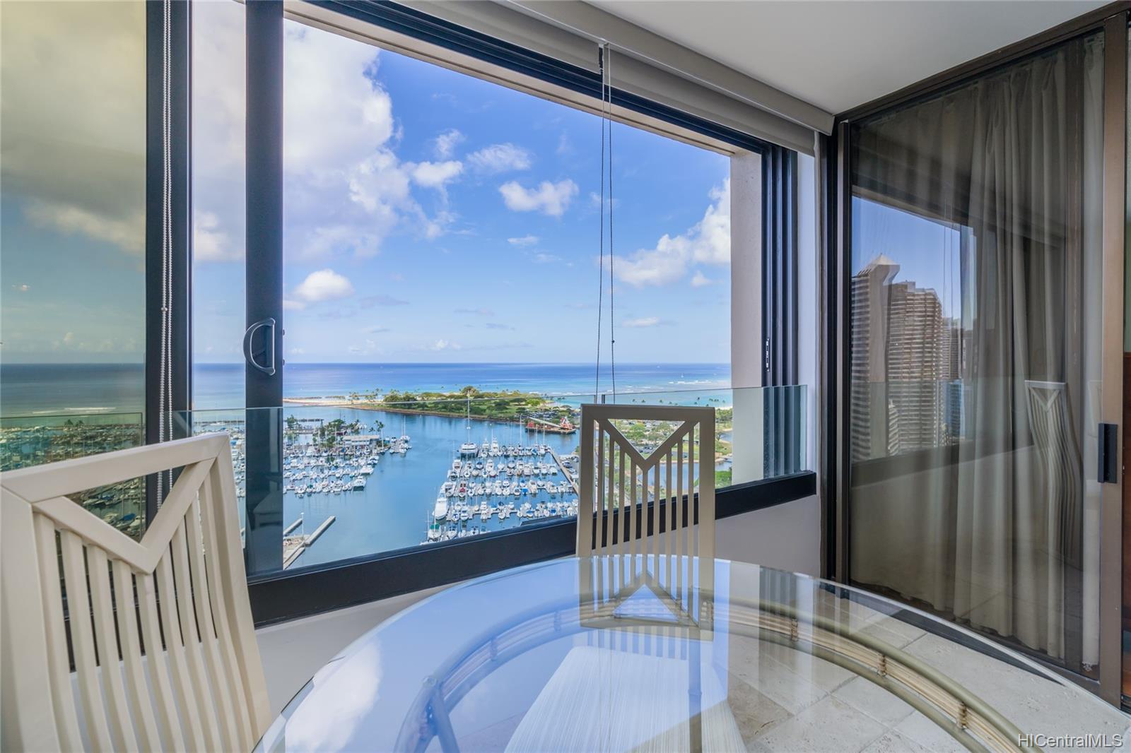 1650 Ala Moana Boulevard #2705, Honolulu, HI 96815