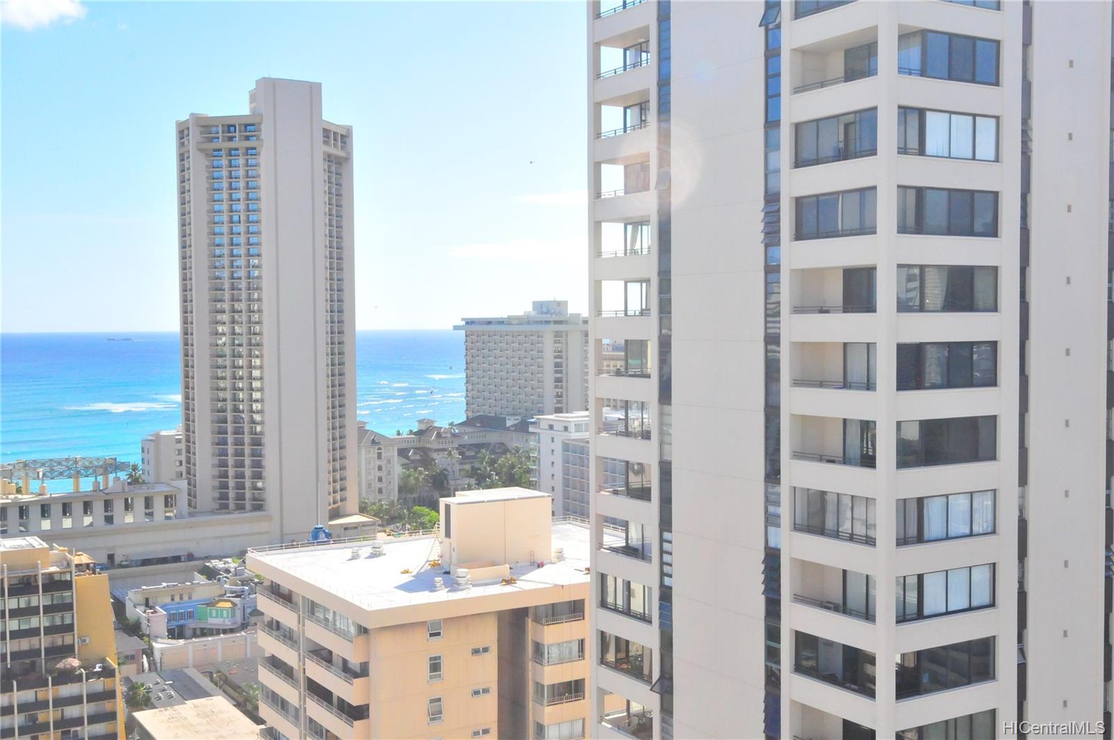 2421 Tusitala Street #2402, Honolulu, HI 96815