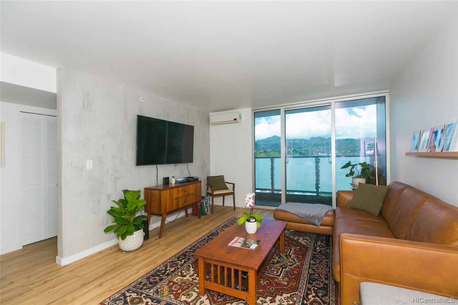 801 South Street #4202, Honolulu, HI 96813