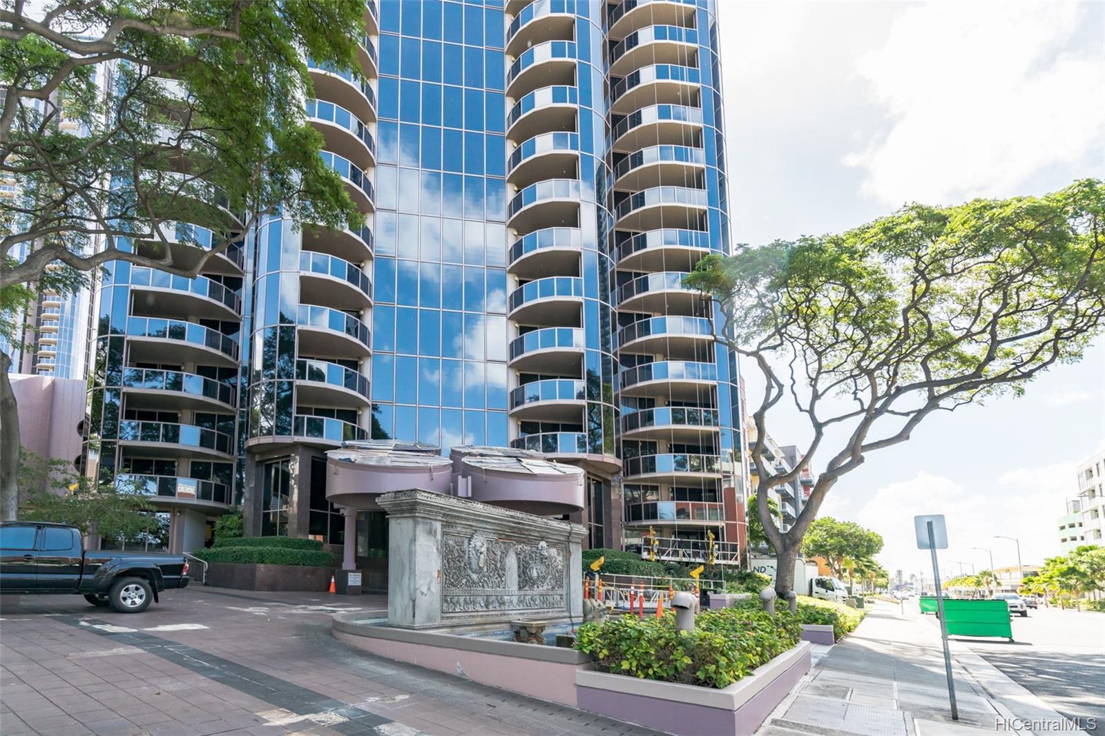 415 South Street #1602, Honolulu, HI 96813