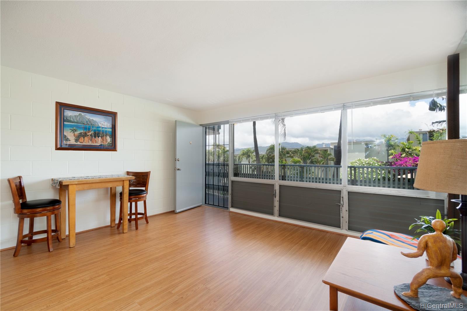 3093 Pualei Circle #202, Honolulu, HI 96815