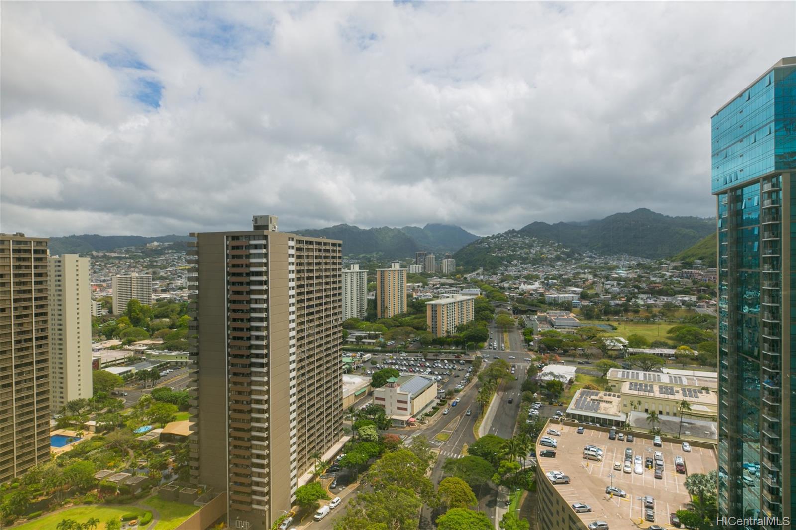 1188 Bishop Street #2706, Honolulu, HI 96813