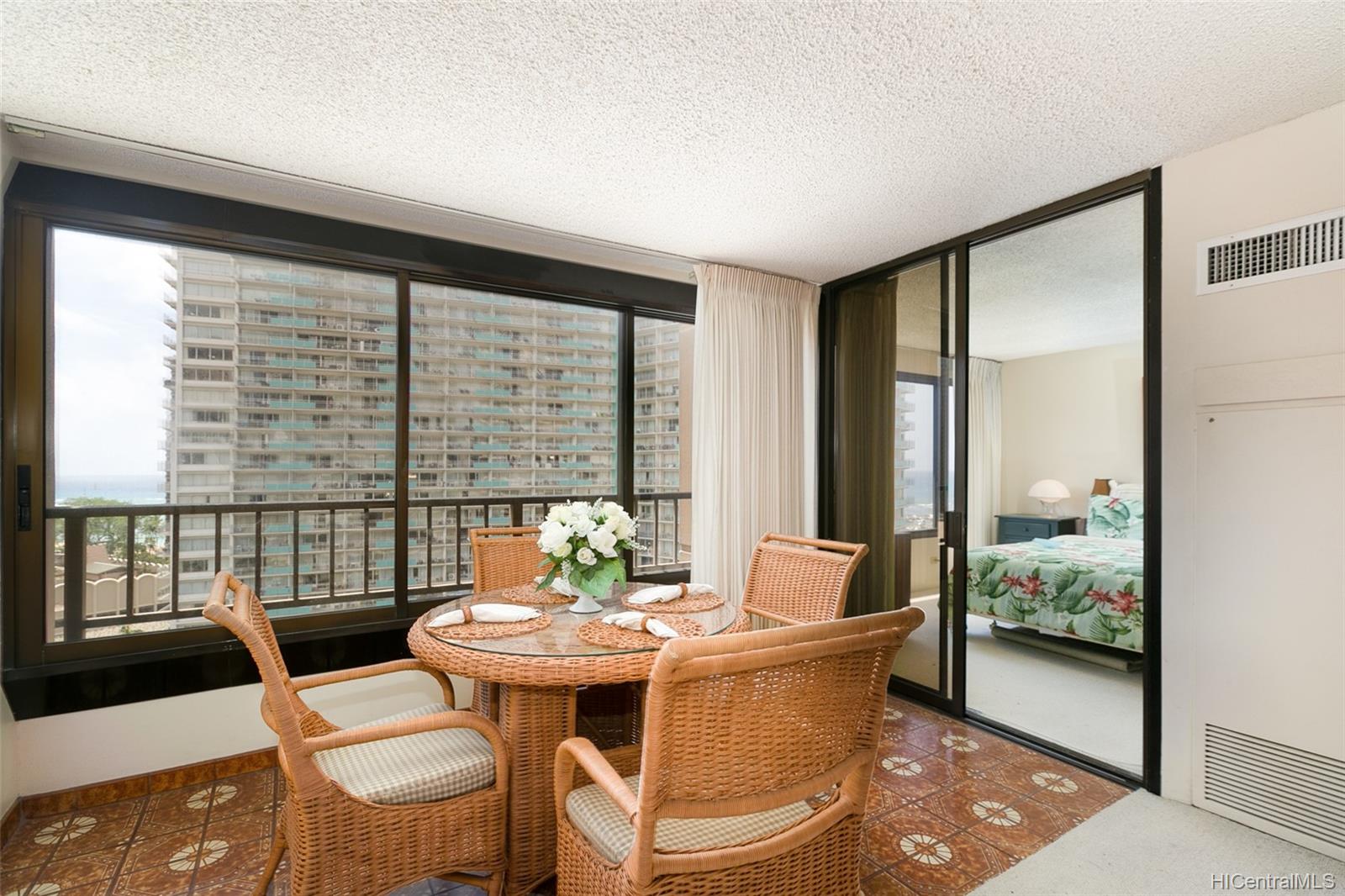 1778 Ala Moana Boulevard #1712, Honolulu, HI 96815