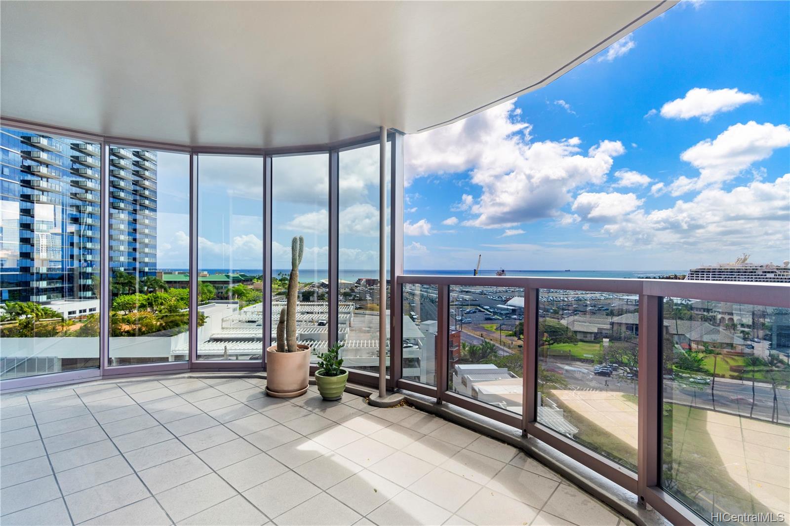 415 South Street #1102, Honolulu, HI 96813