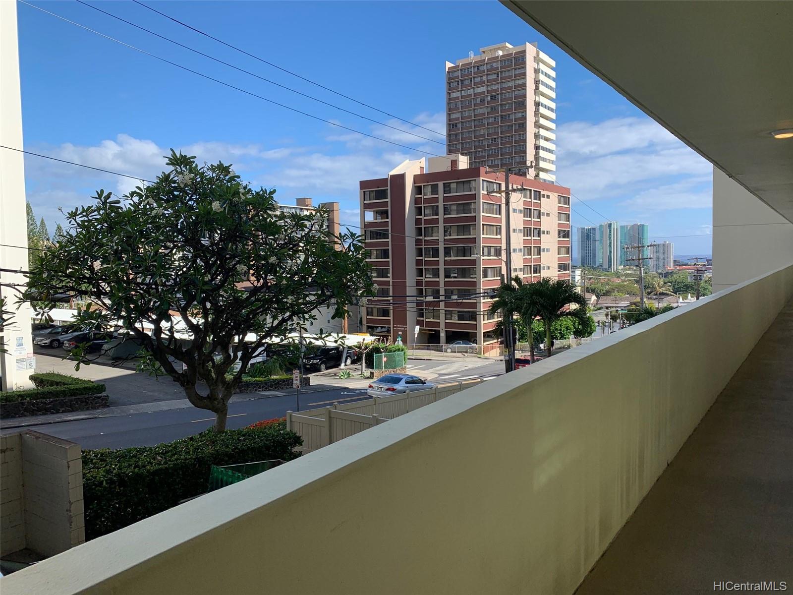 1516 Ward Avenue #201, Honolulu, HI 96822