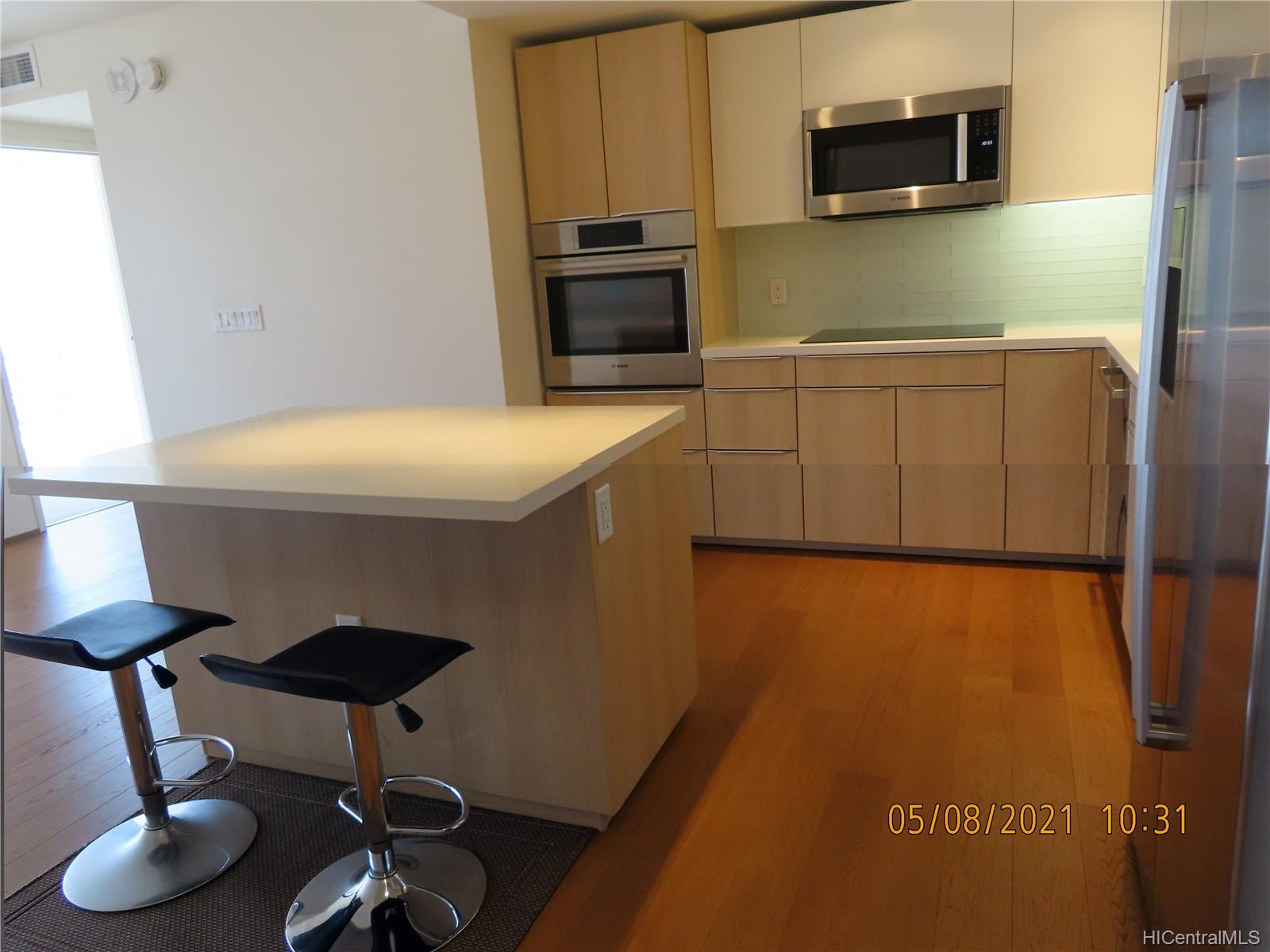 888 Kapiolani Boulevard #3202, Honolulu, HI 96813