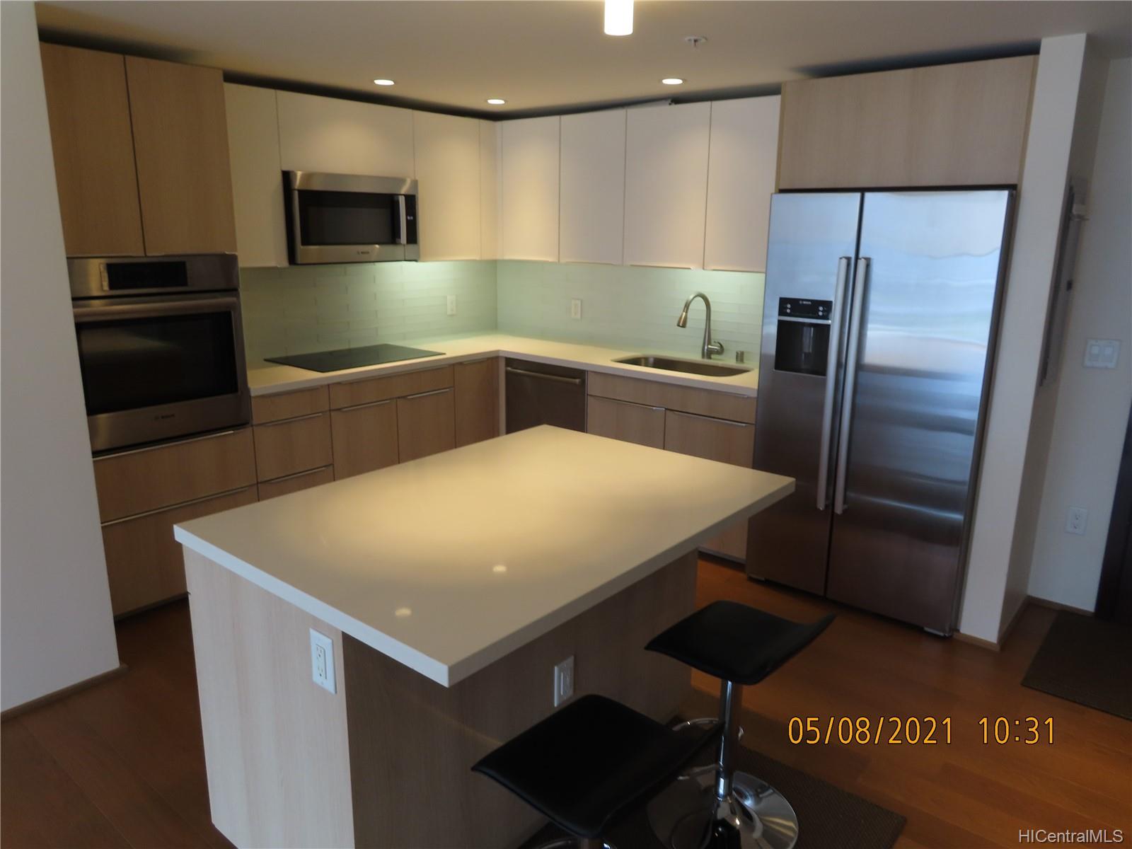 888 Kapiolani Boulevard #3202, Honolulu, HI 96813