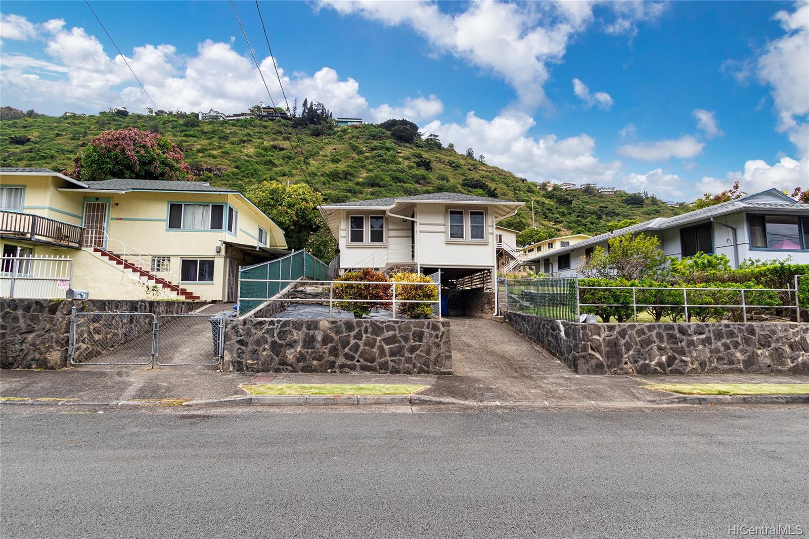 1955 9th Avenue Honolulu, HI 96816