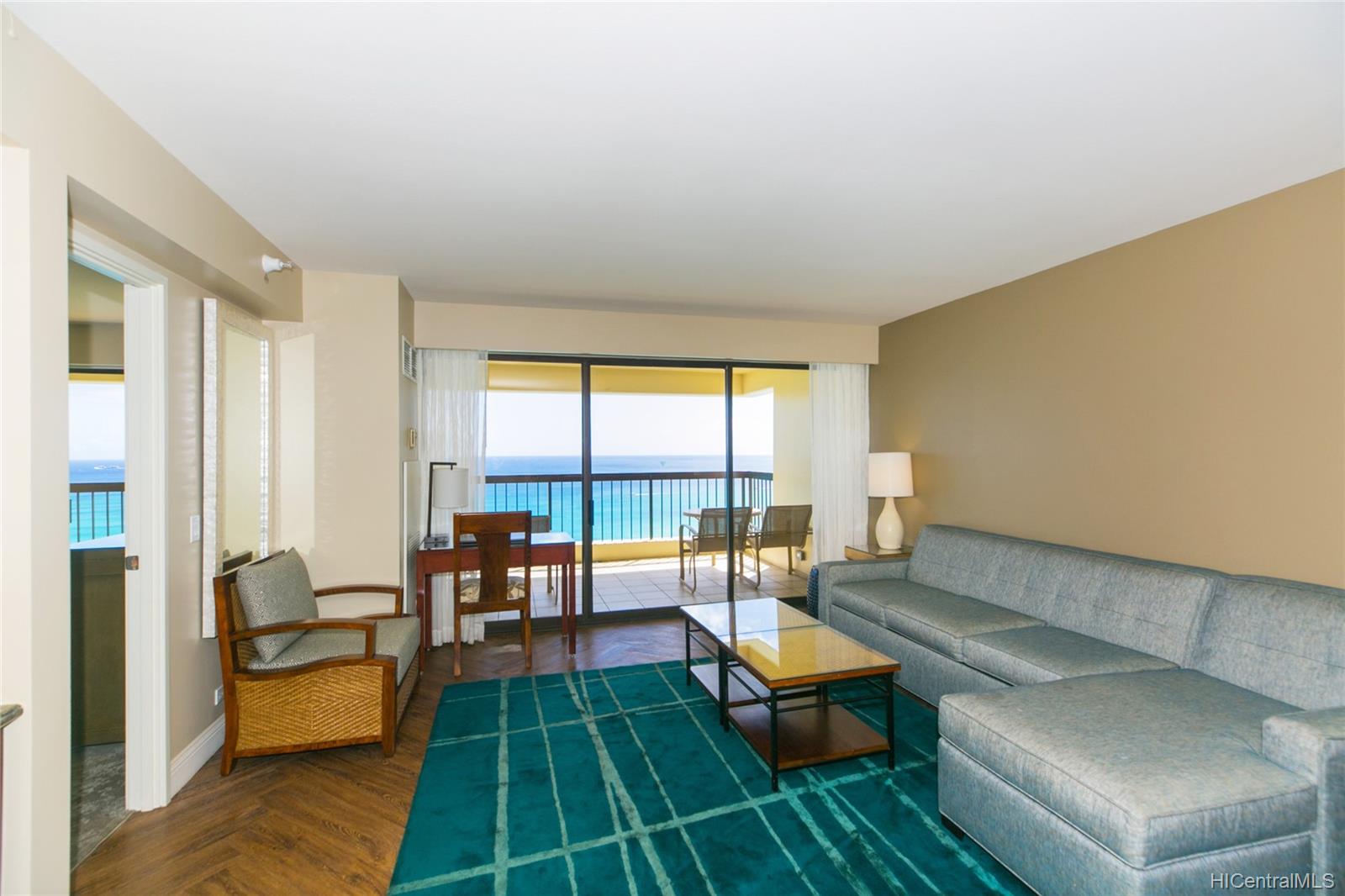 2470 Kalakaua Avenue #3403, Honolulu, HI 96815