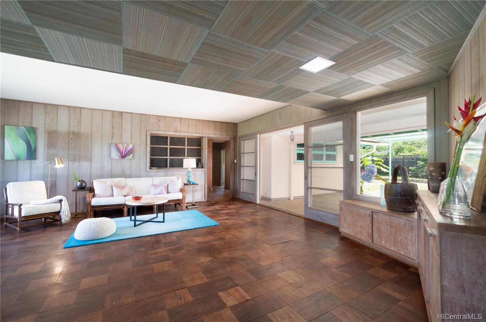 5371 Oio Drive Honolulu, HI 96821