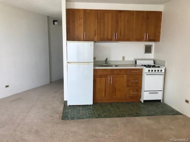 750 Amana Street #502, Honolulu, HI 96814