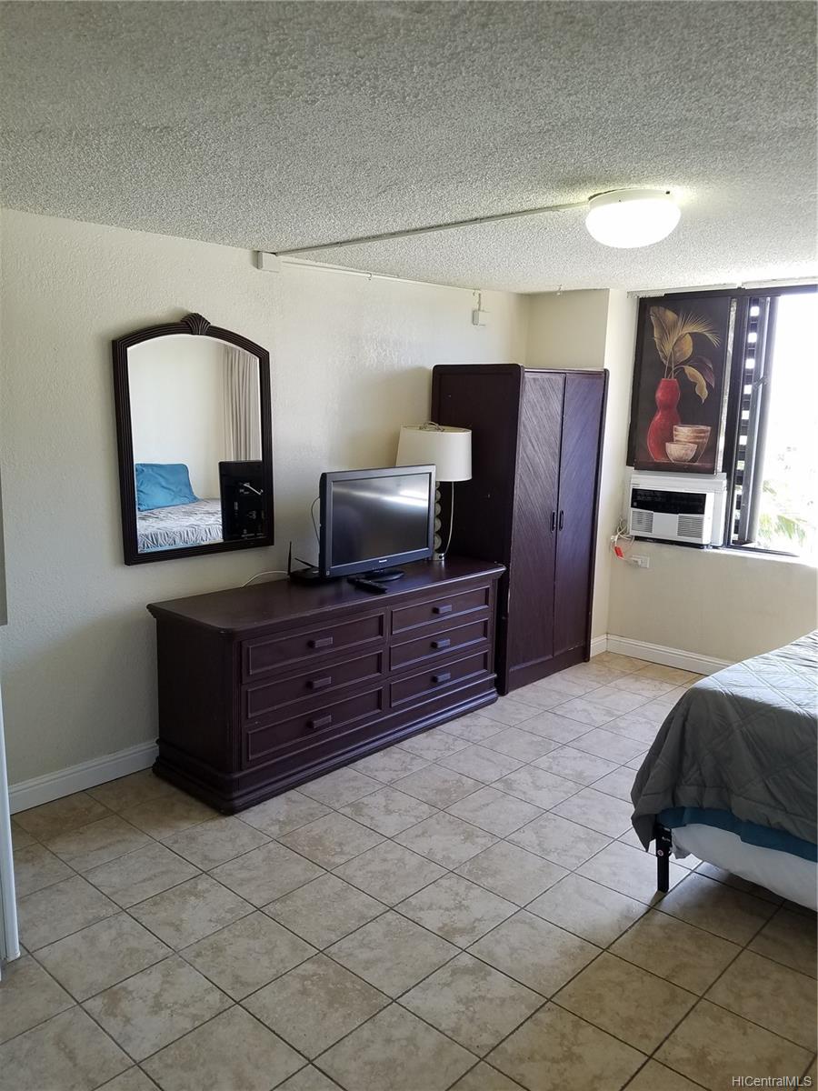 444 NIU Street #1008, Honolulu, HI 96815