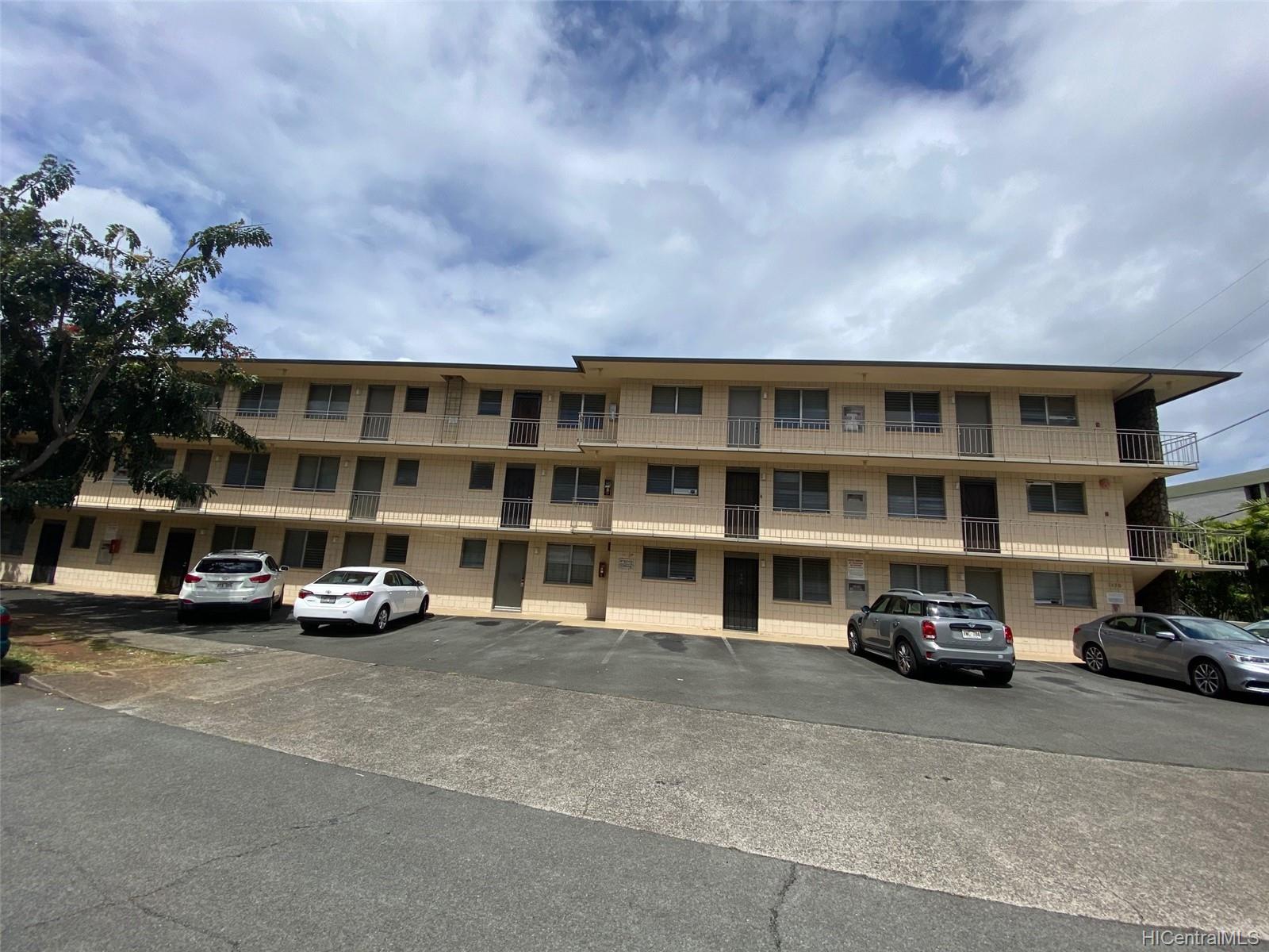 1430 Lusitana Street #302, Honolulu, HI 96813