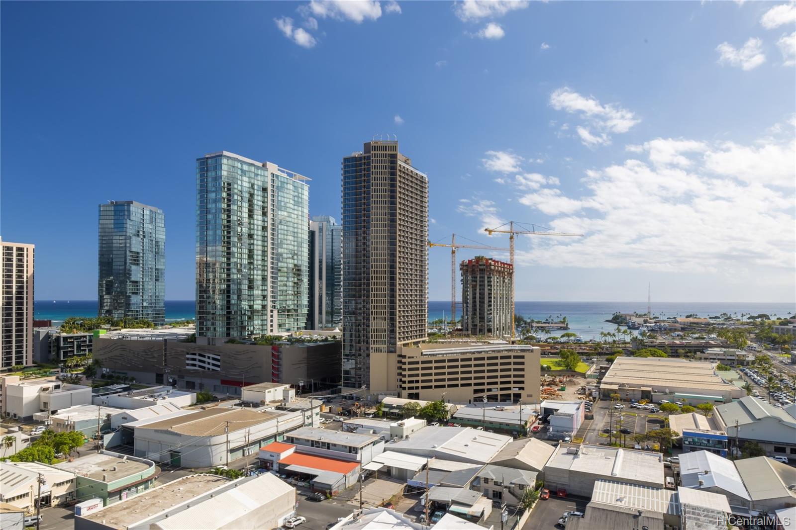 909 Kapiolani Boulevard #1901, Honolulu, HI 96814
