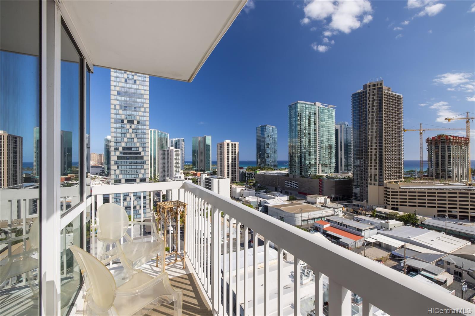 909 Kapiolani Boulevard #1901, Honolulu, HI 96814