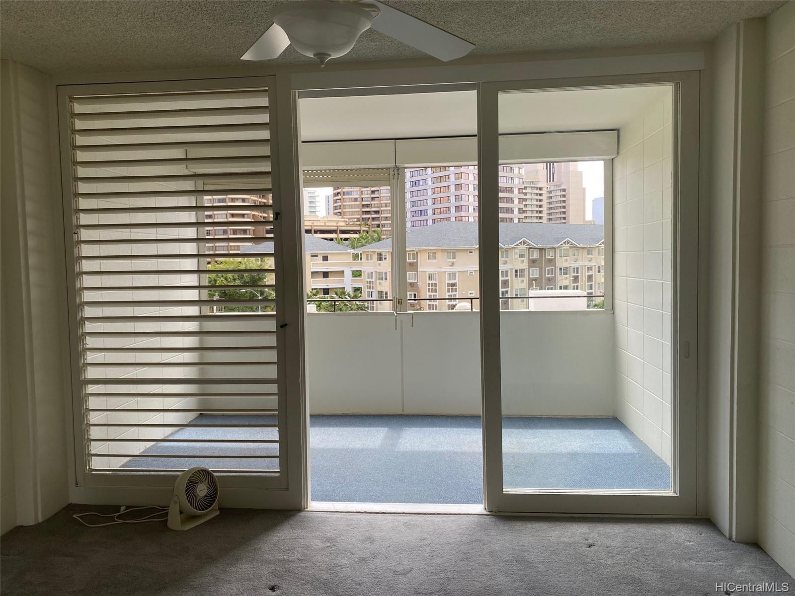 425 Ena Road #B503, Honolulu, HI 96815