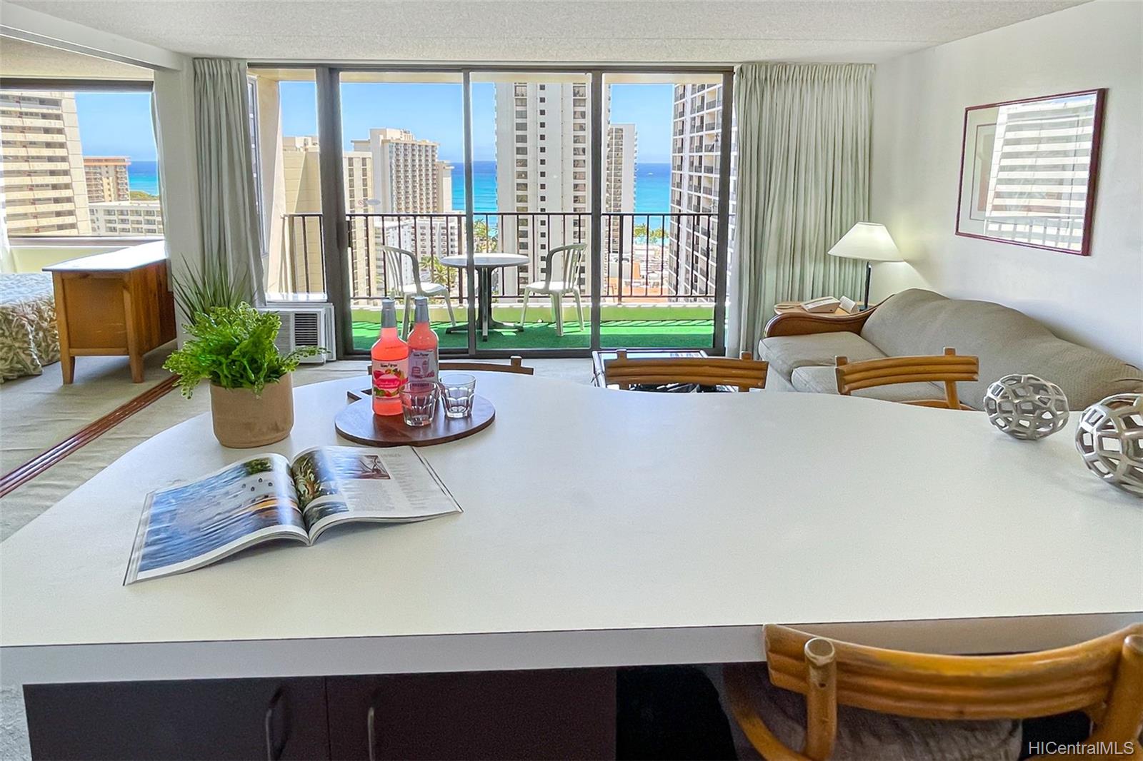 201 Ohua Avenue #2212, Honolulu, HI 96815