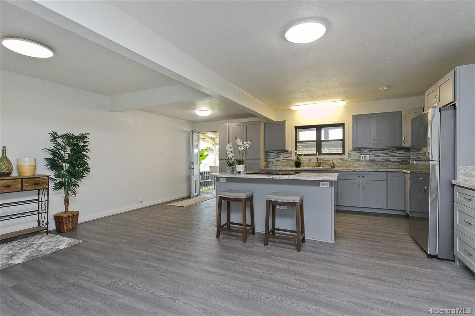 4492A Honokoa Place Honolulu, HI 96821