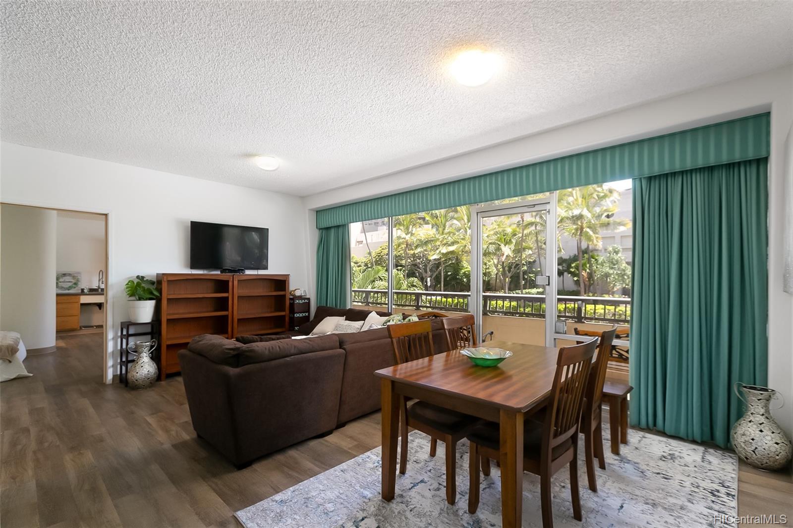 1684 Ala Moana Boulevard #100, Honolulu, HI 96815