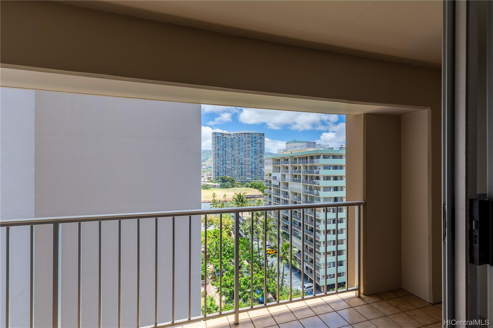 430 Keoniana Street #701, Honolulu, HI 96815