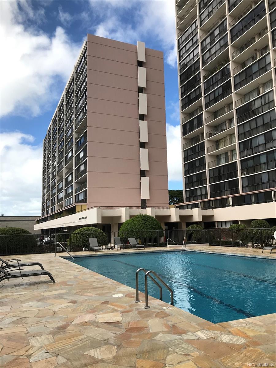 4300 Waialae Avenue #PH-B1, Honolulu, HI 96816