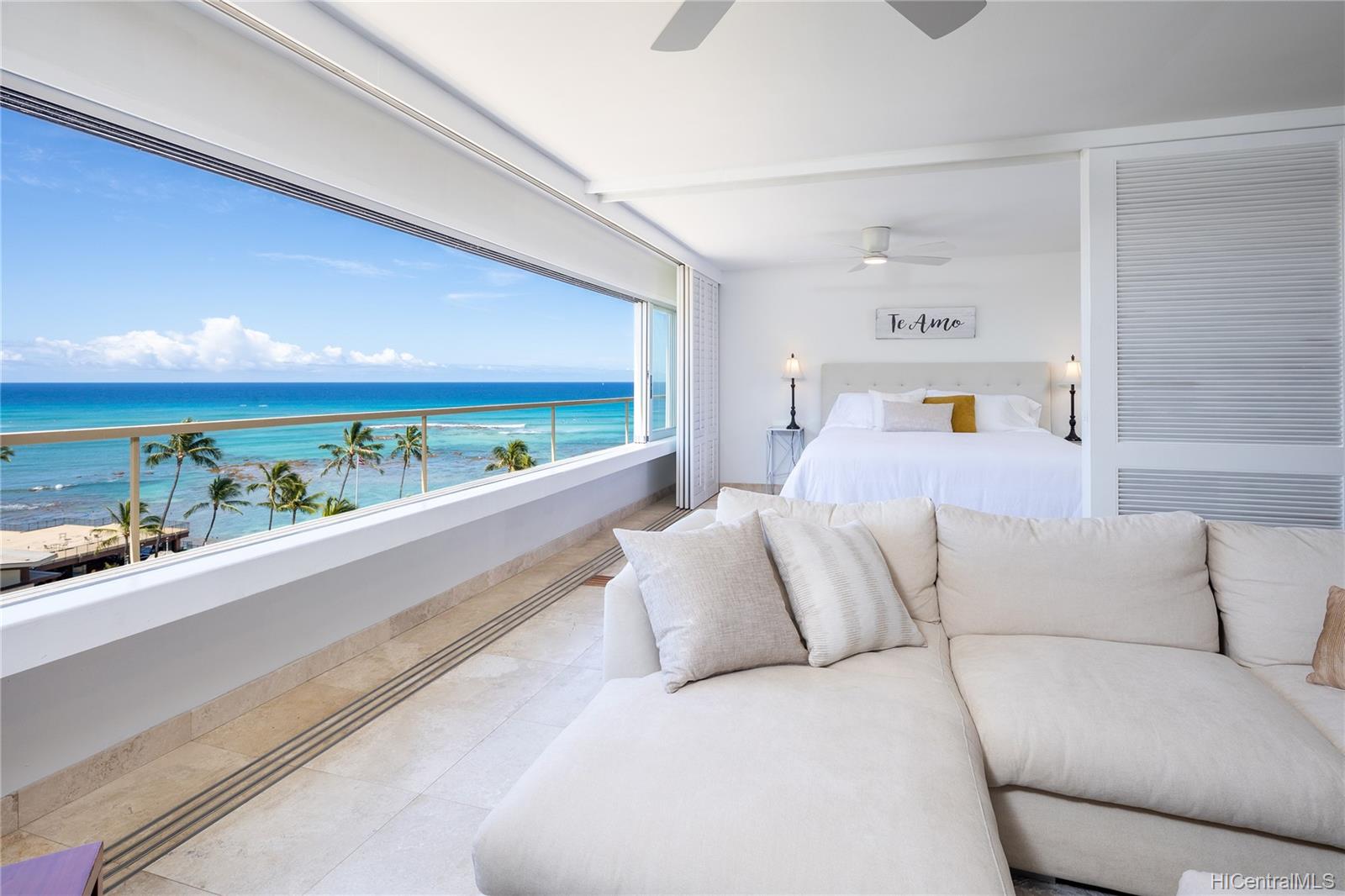 2895 Kalakaua Avenue #909, Honolulu, HI 96815