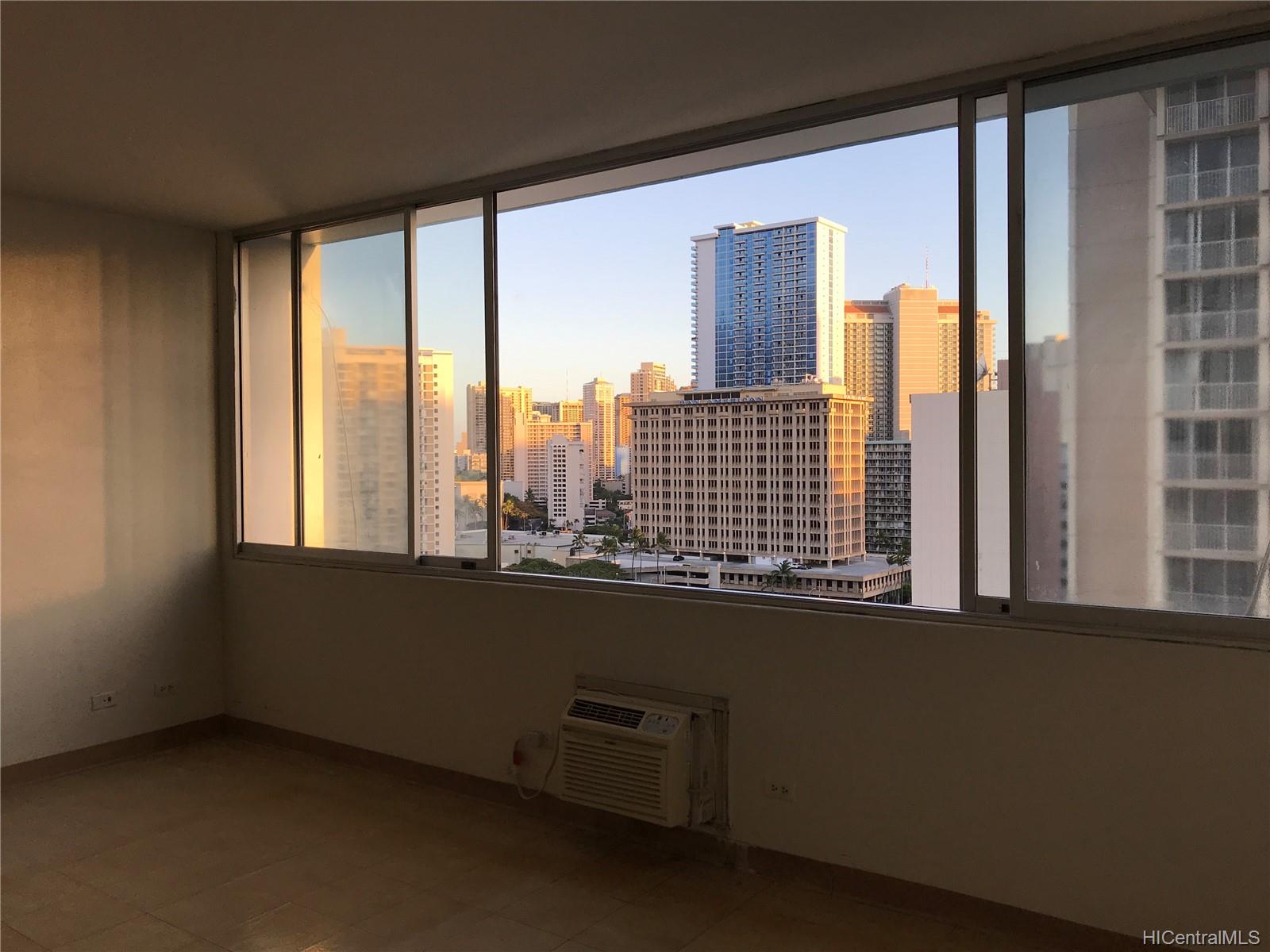 1560 Kanunu Street #1607, Honolulu, HI 96814