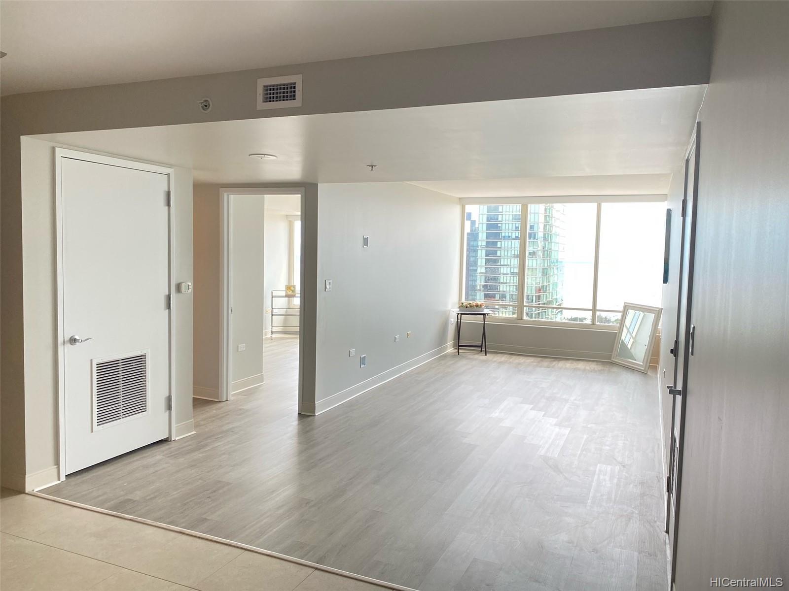 1009 Kapiolani Boulevard #4006, Honolulu, HI 96814