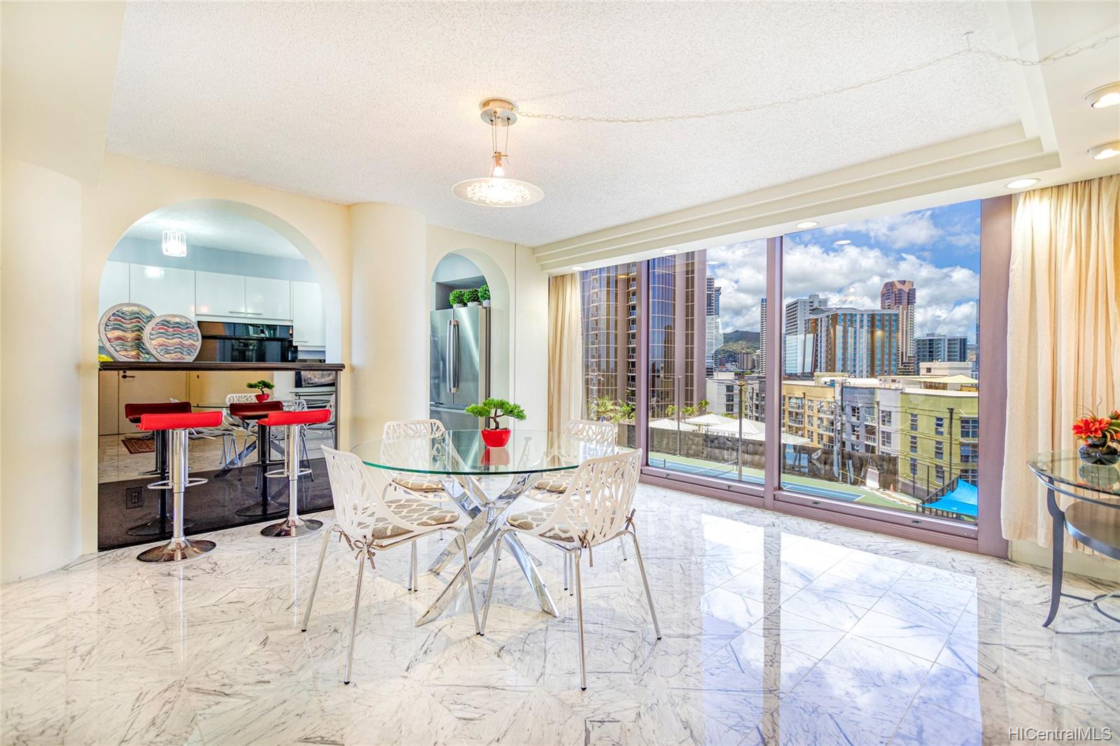 415 South Street #804, Honolulu, HI 96813