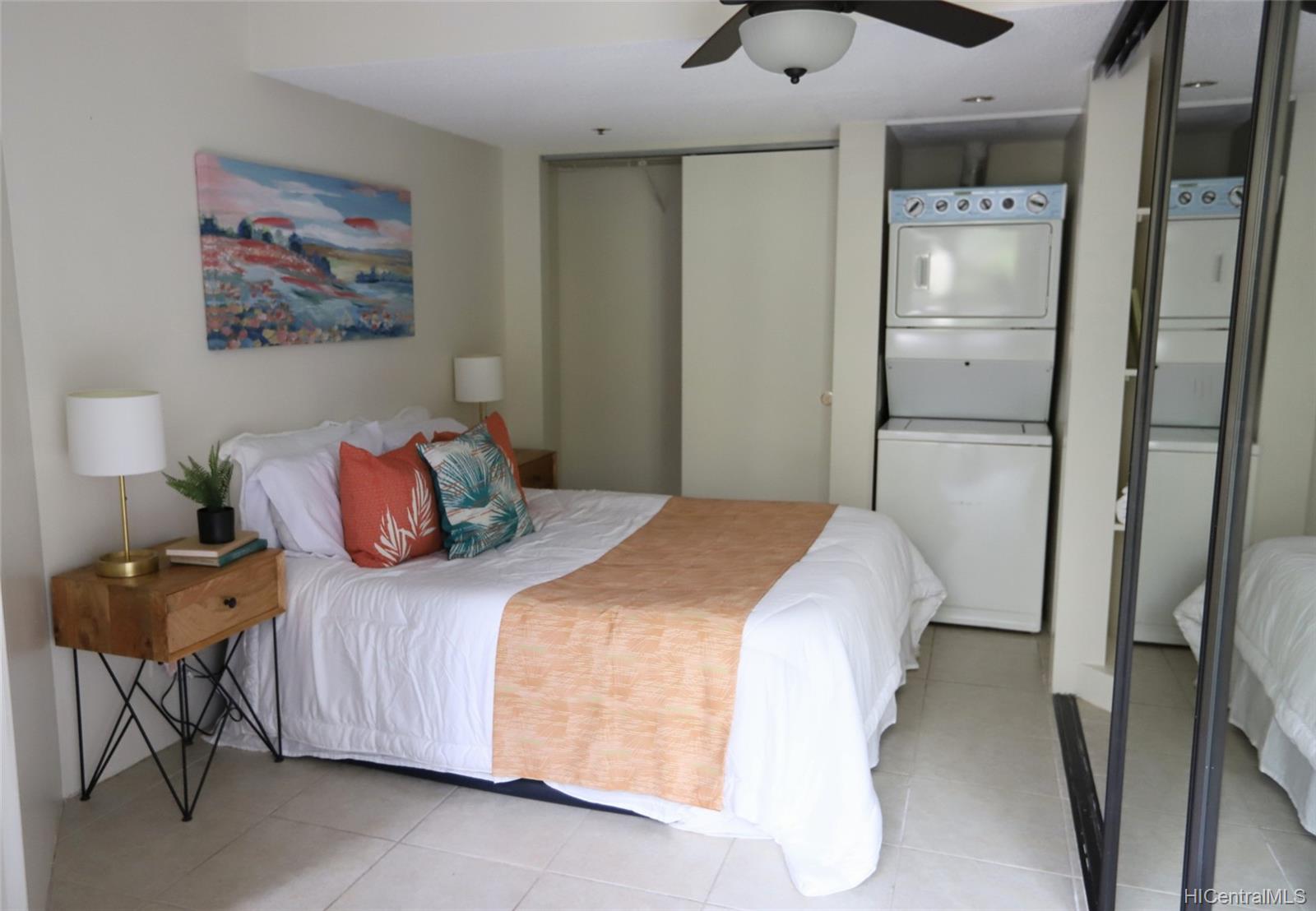 930 Kaheka Street #101, Honolulu, HI 96814