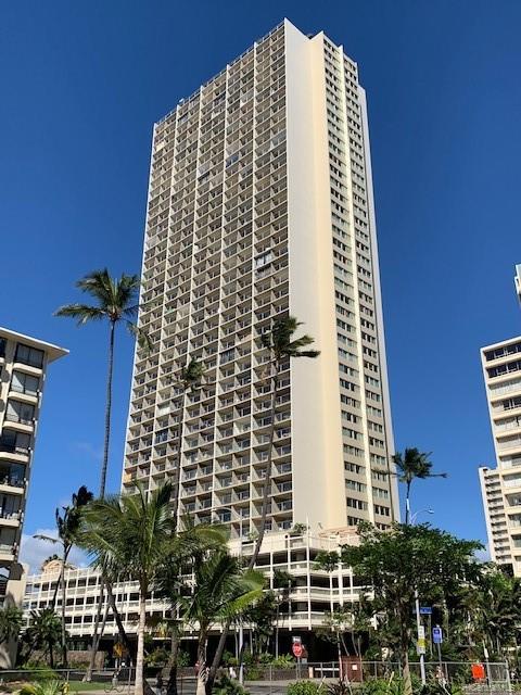445 Seaside Avenue #718, Honolulu, HI 96815