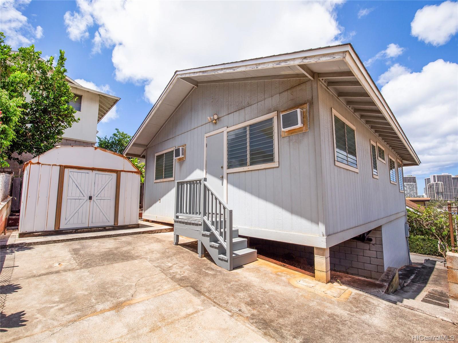 3312A Castle Street Honolulu, HI 96815