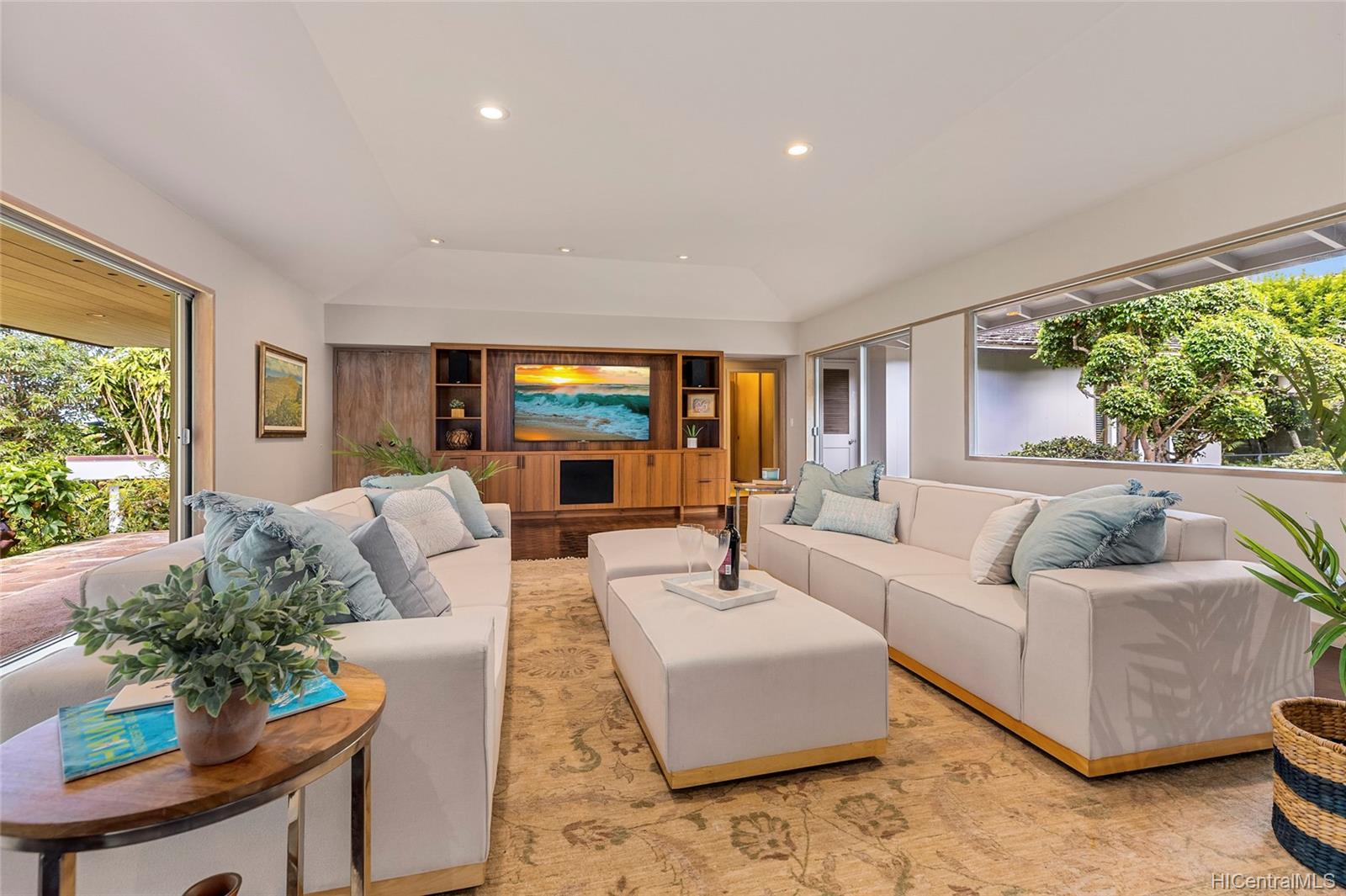 2659 Tantalus Drive Honolulu, HI 96813