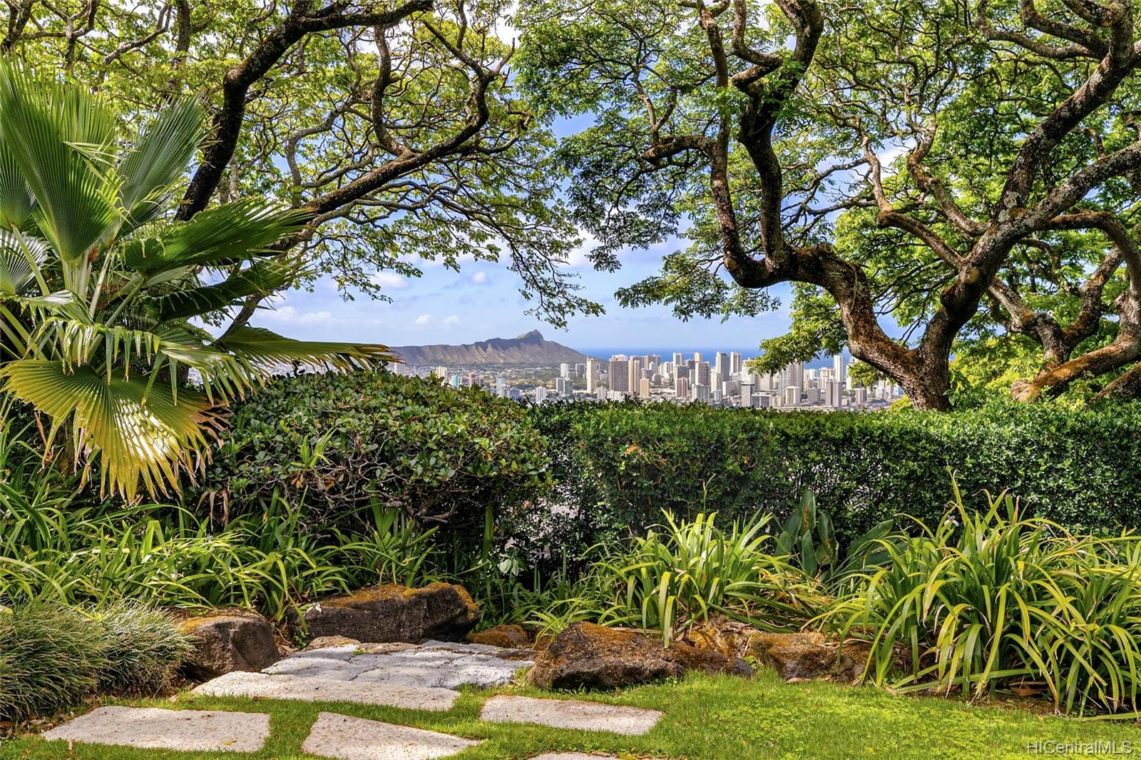 2659 Tantalus Drive Honolulu, HI 96813