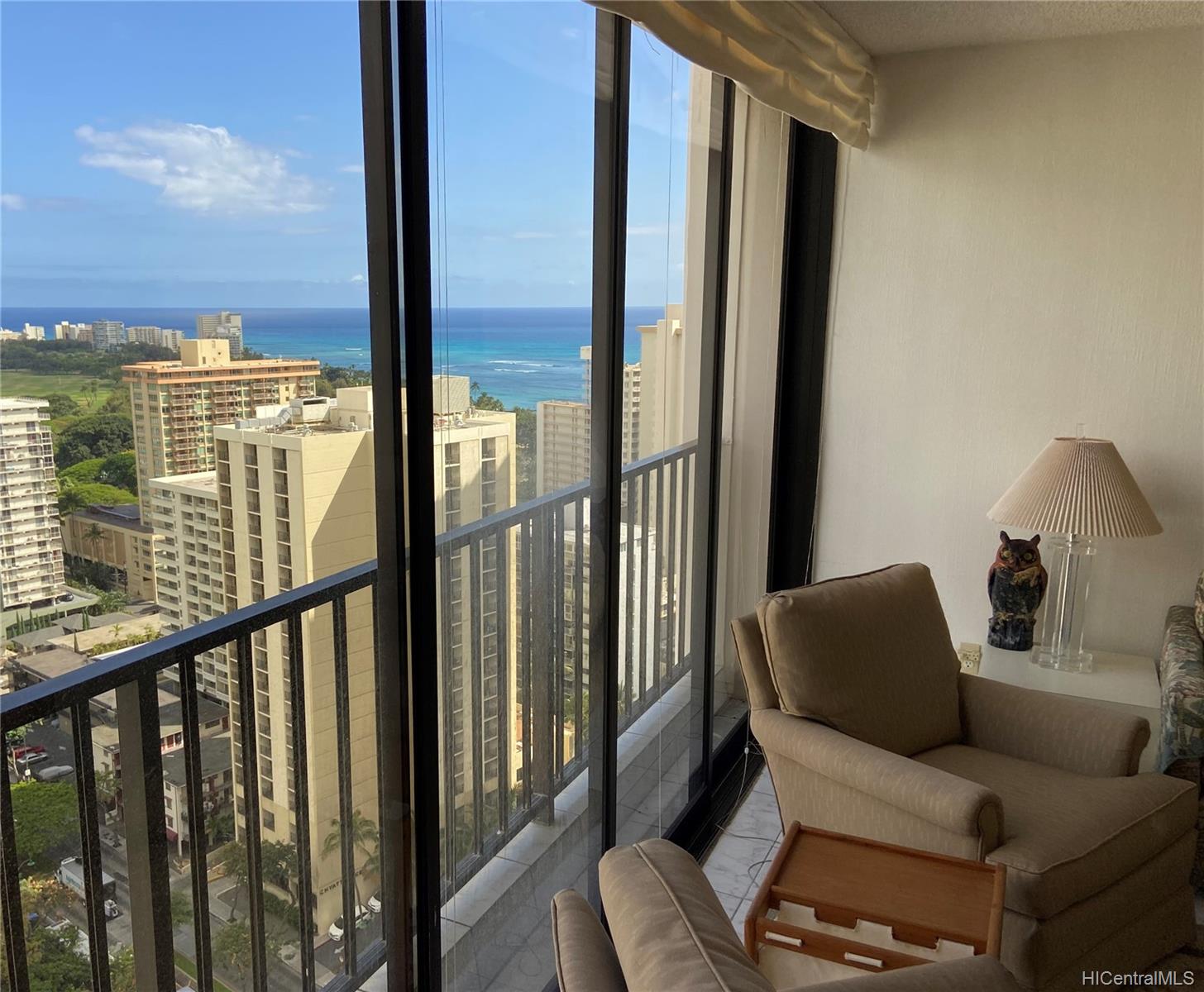 201 Ohua Avenue #2805 T1 (Makai), Honolulu, HI 96815