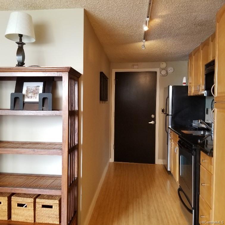 824 Kinau Street #608, Honolulu, HI 96813