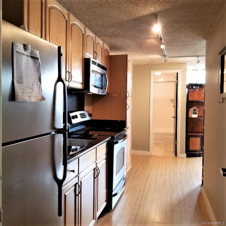 824 Kinau Street #608, Honolulu, HI 96813