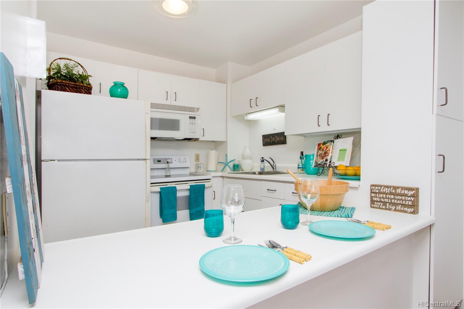 55 Kukui Street #D2506, Honolulu, HI 96813