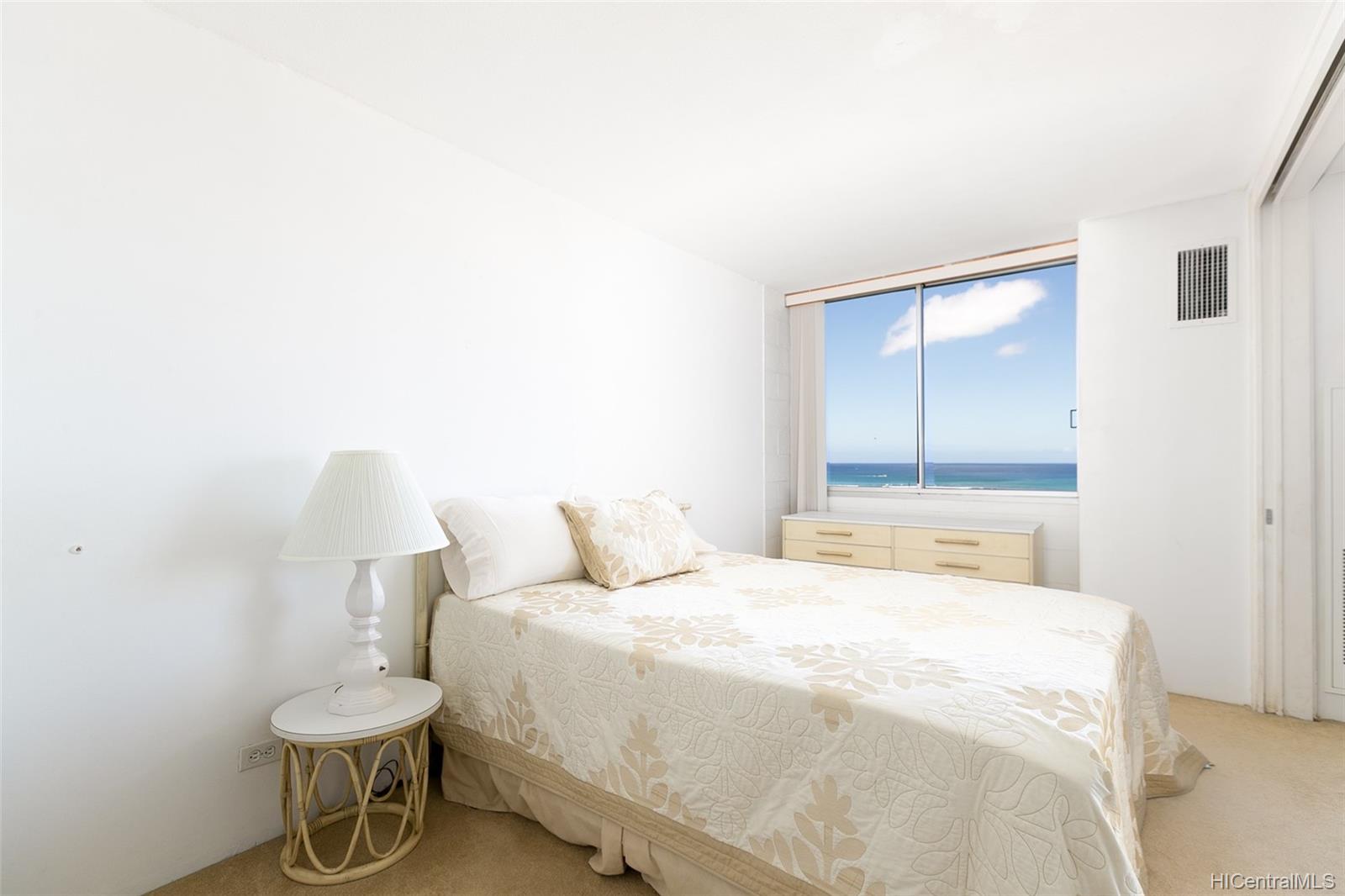 1765 Ala Moana Boulevard #1086, Honolulu, HI 96815