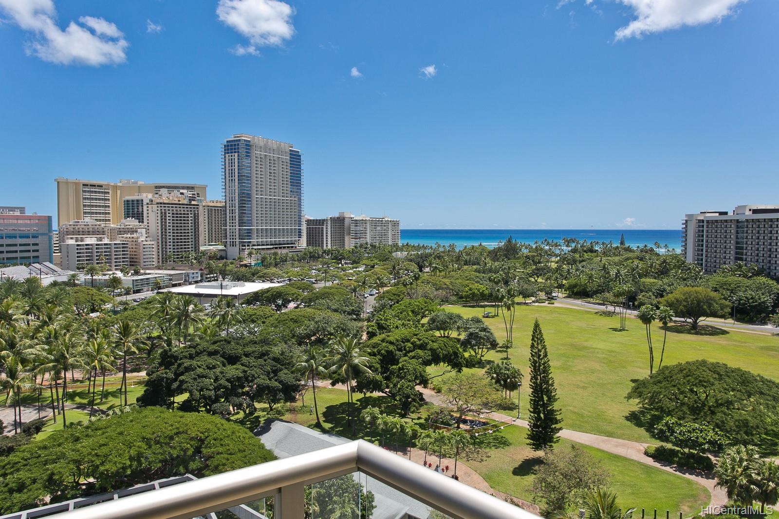 2045 Kalakaua Avenue #1011, Honolulu, HI 96815