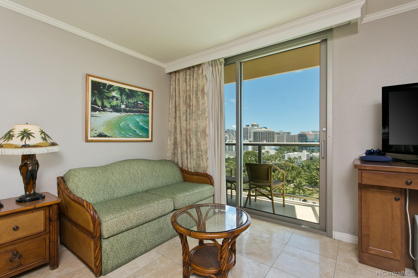 2045 Kalakaua Avenue #1011, Honolulu, HI 96815